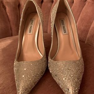 Rhinestone Pumps for wedding or prom! Steve Madden size 7. Worn once.